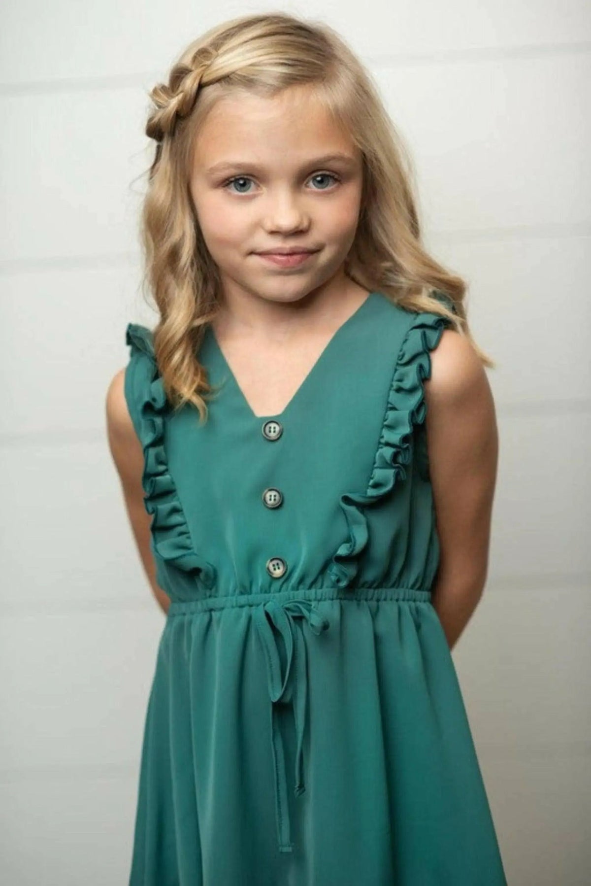 Kids ruffle dress front view - Epicplacess
