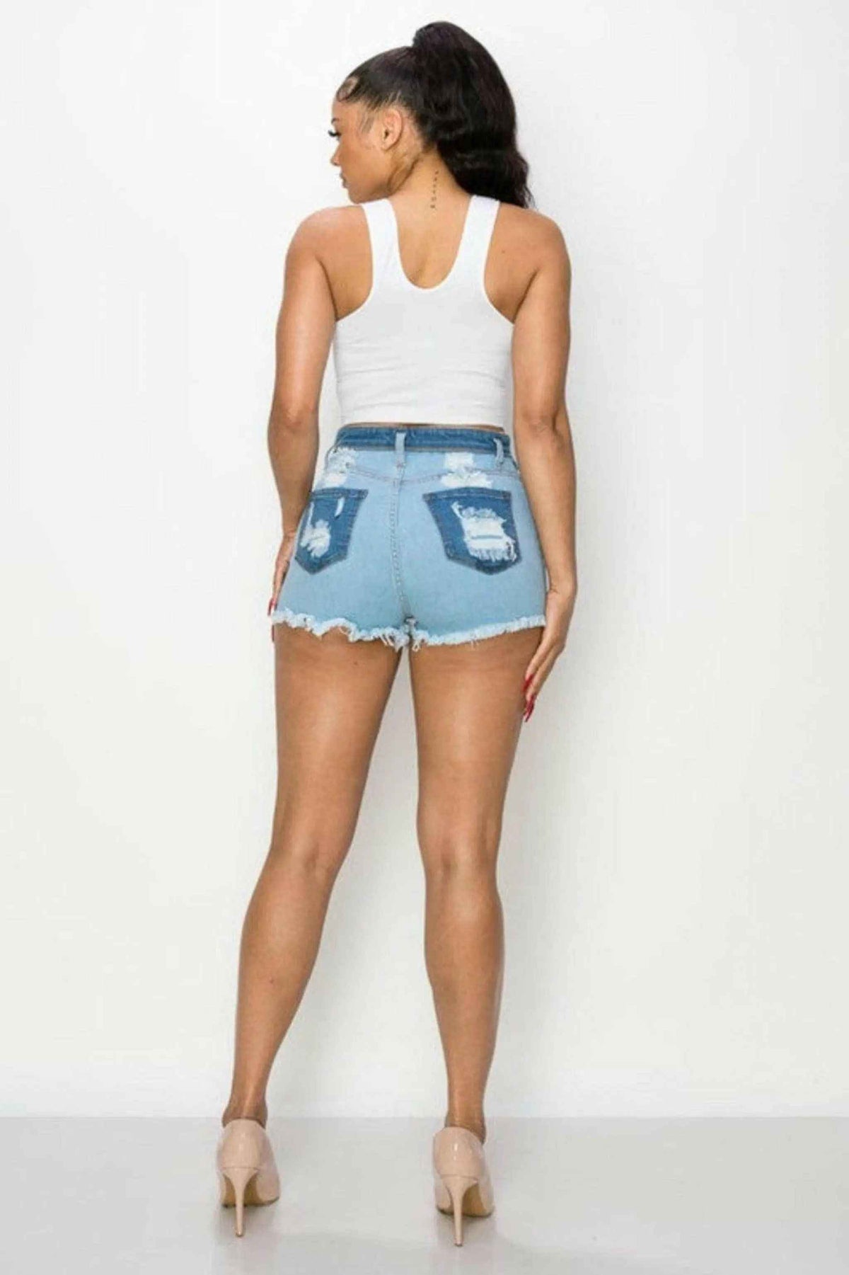 Distressed denim shorts front view - Epicplacess
