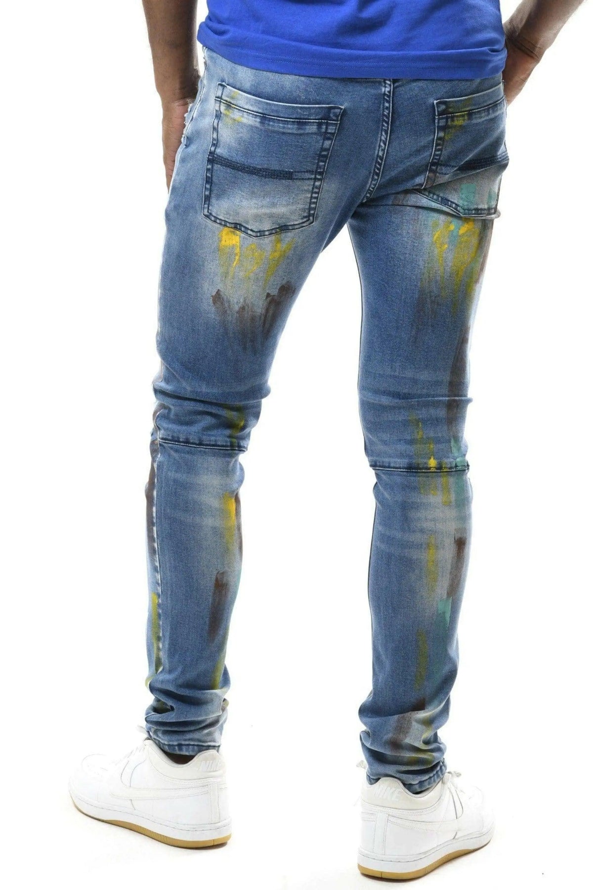Taper denim jeans front view - Epicplacess