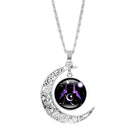 Moon necklace detail view - Epicplacess
