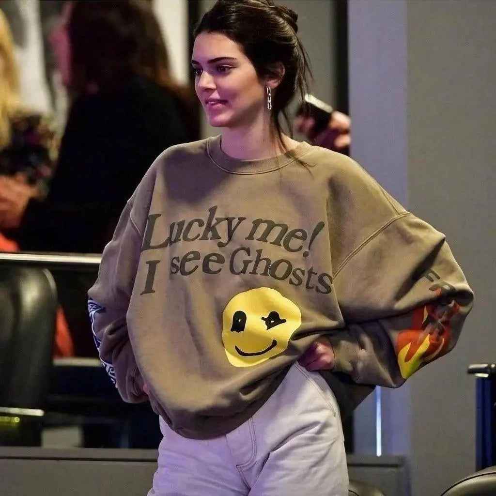 Brown smiley face sweater - Epicplacess