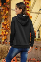 Black sweater detail - Epicplacess