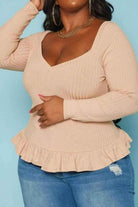 Plus size top detail - Epicplacess