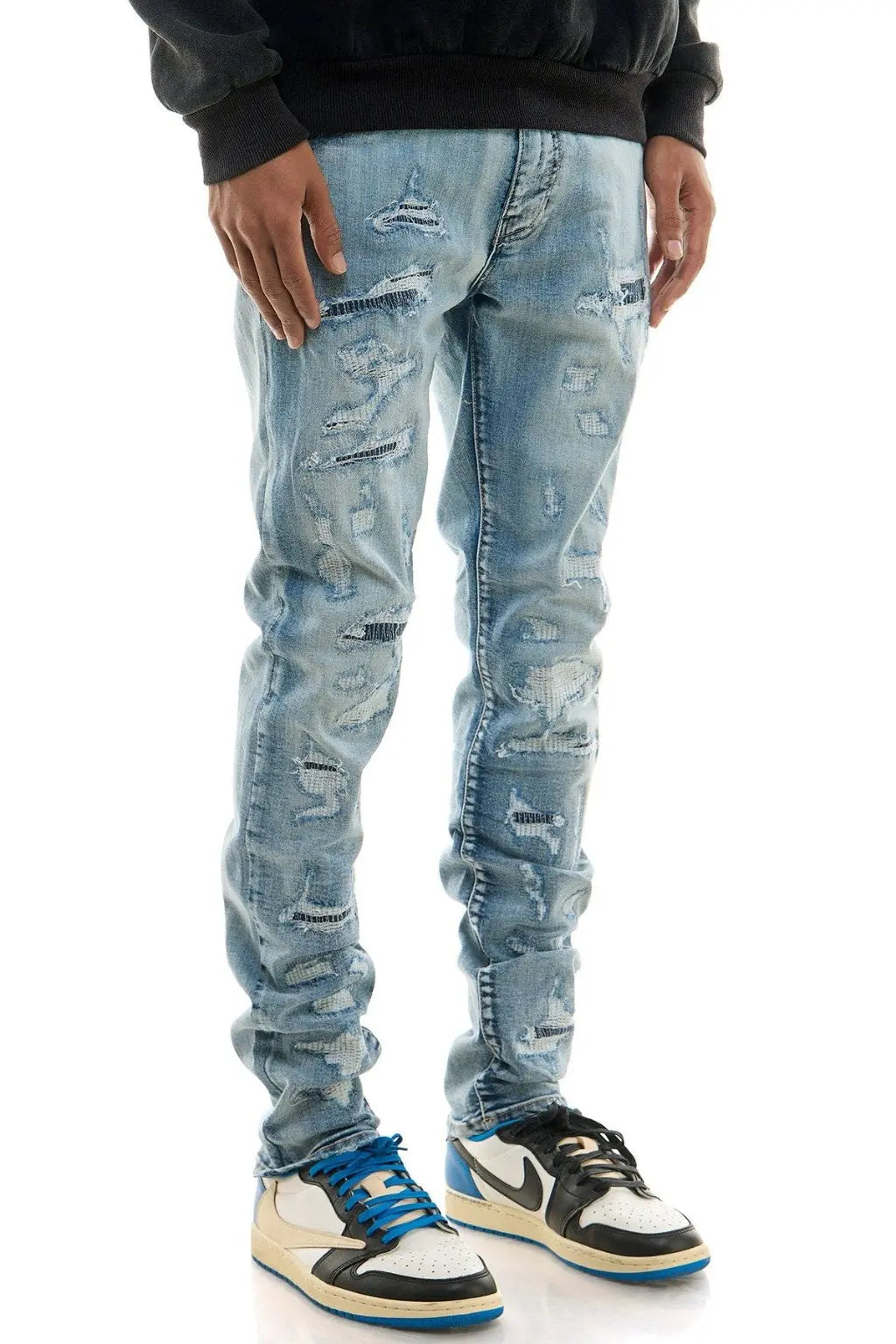 Low-rise jeans detail - Epicplacess