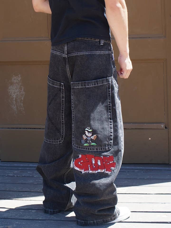Men's Black Embroidered Straight-Leg Streetwear Jeans - view 4