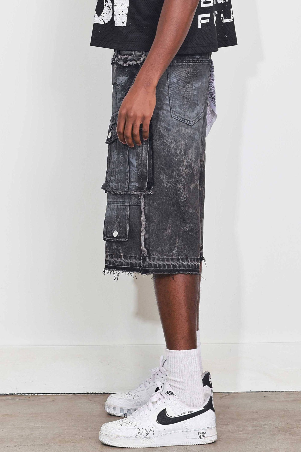 Men's black stone distressed denim cargo jorts