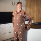 Men's Teddy Bear Print Cotton Flannel Pajama Set in caramel brown – detail view