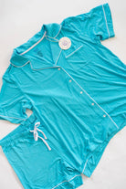 Women's ocean print bamboo button-up pajama short set with contrast piping