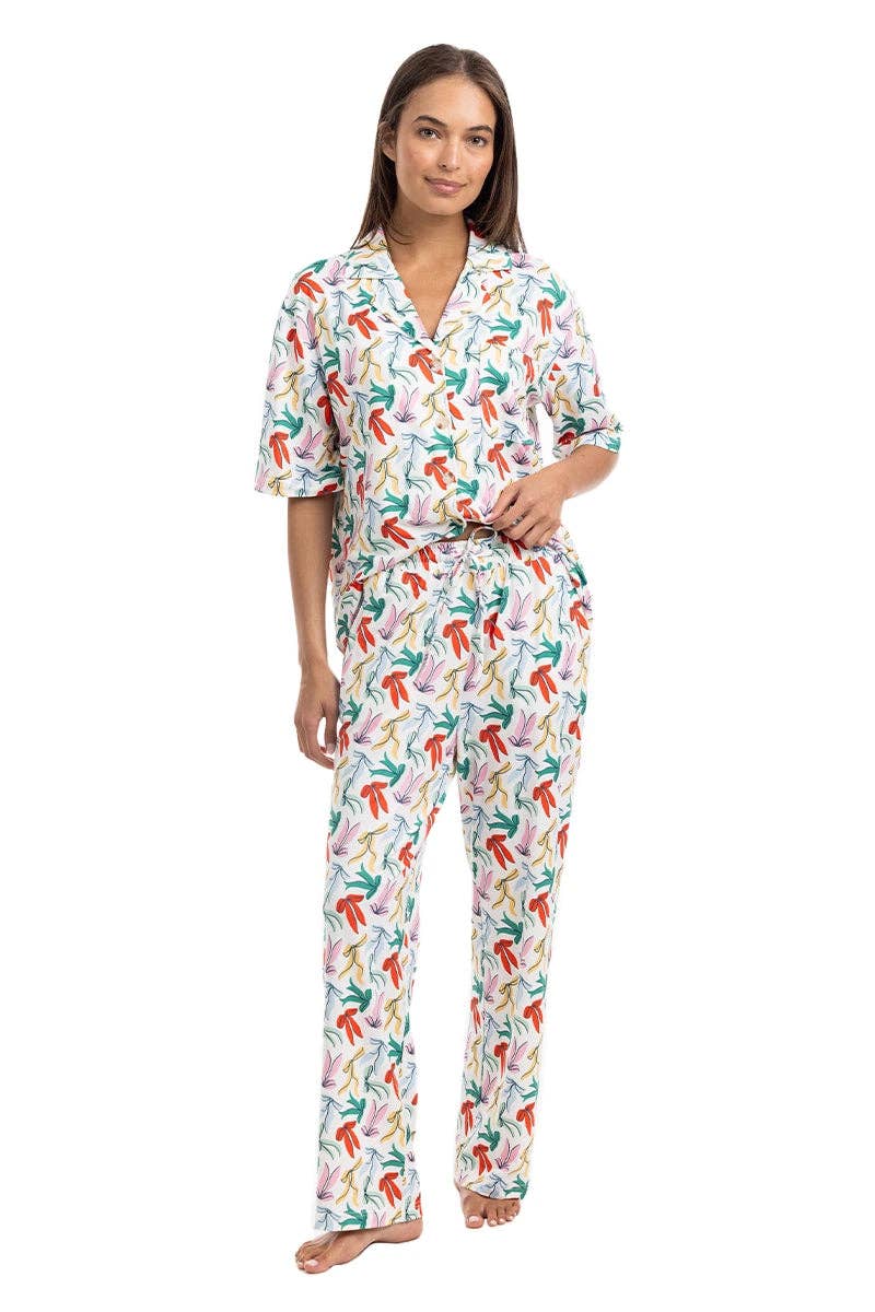 Women's white whimsical bow print matching pajama set